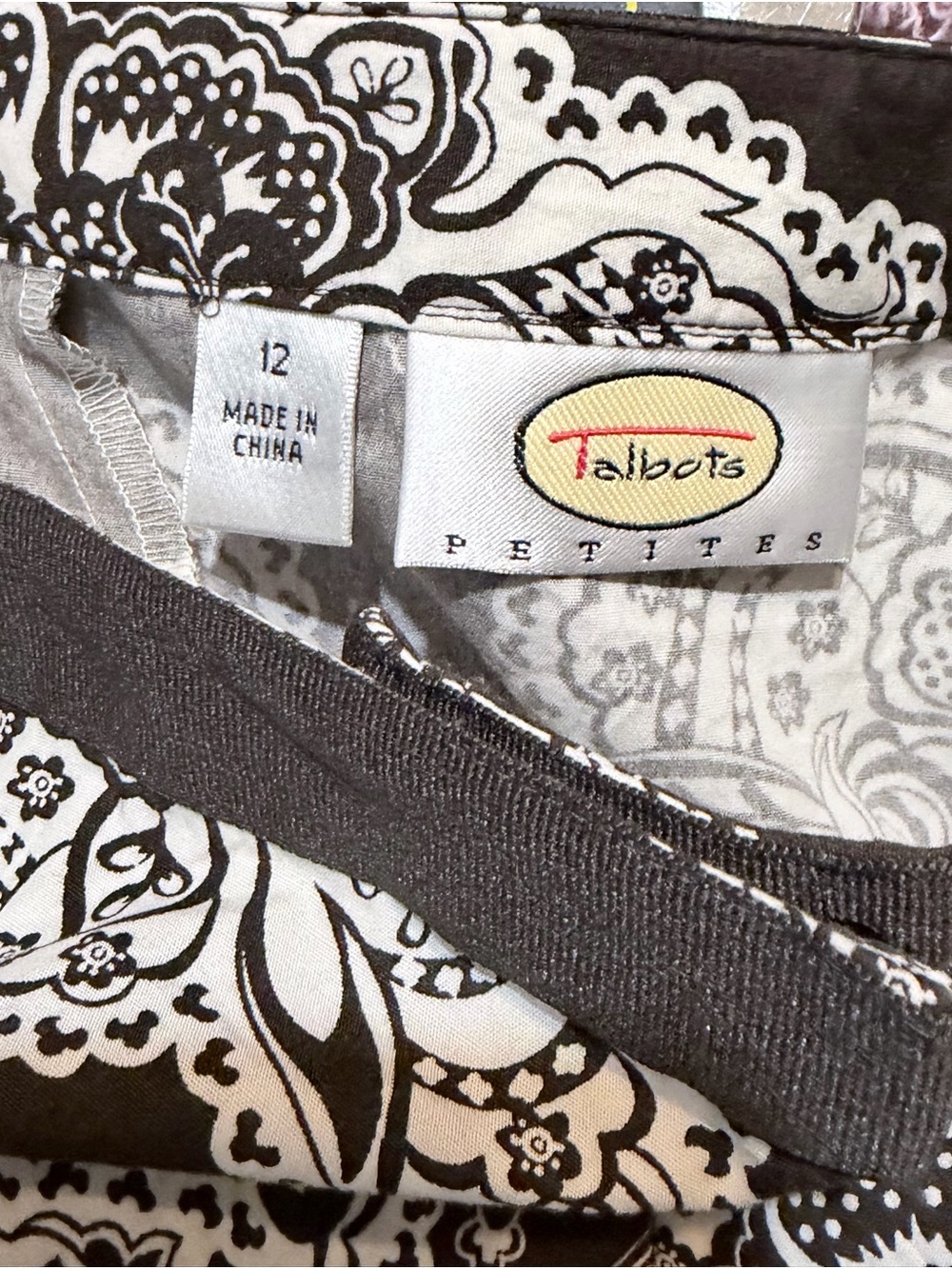 Women’s Talbots Sz 12 paisley Brown and white skirt Aline - Picture 8 of 8